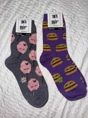 Sock it to me Women's Gray Cotton Candy & Purple Burger Crew Socks